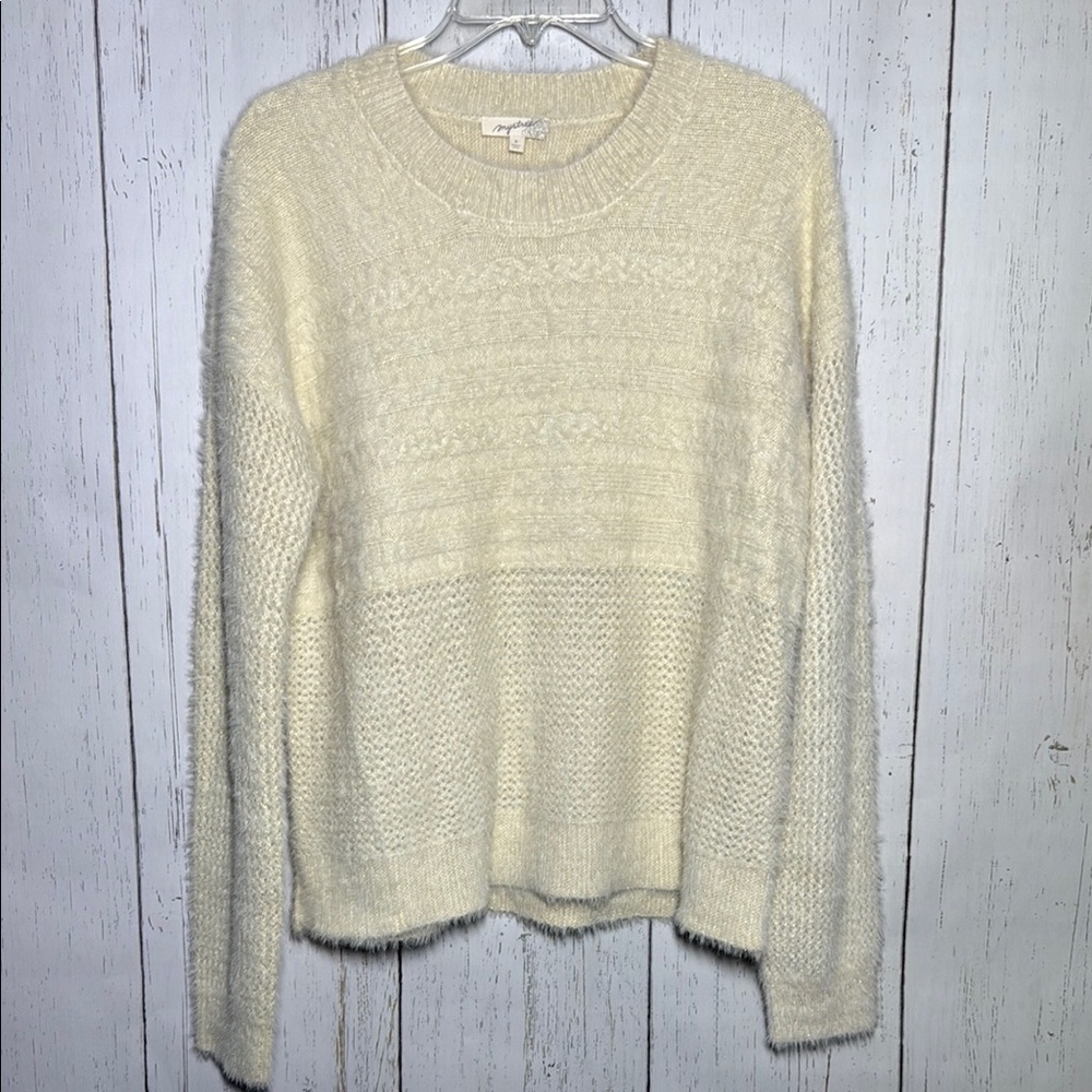 Mystree Super Soft Fur Knit Nylon Glitter Ivory Cream White Sweater Size Medium